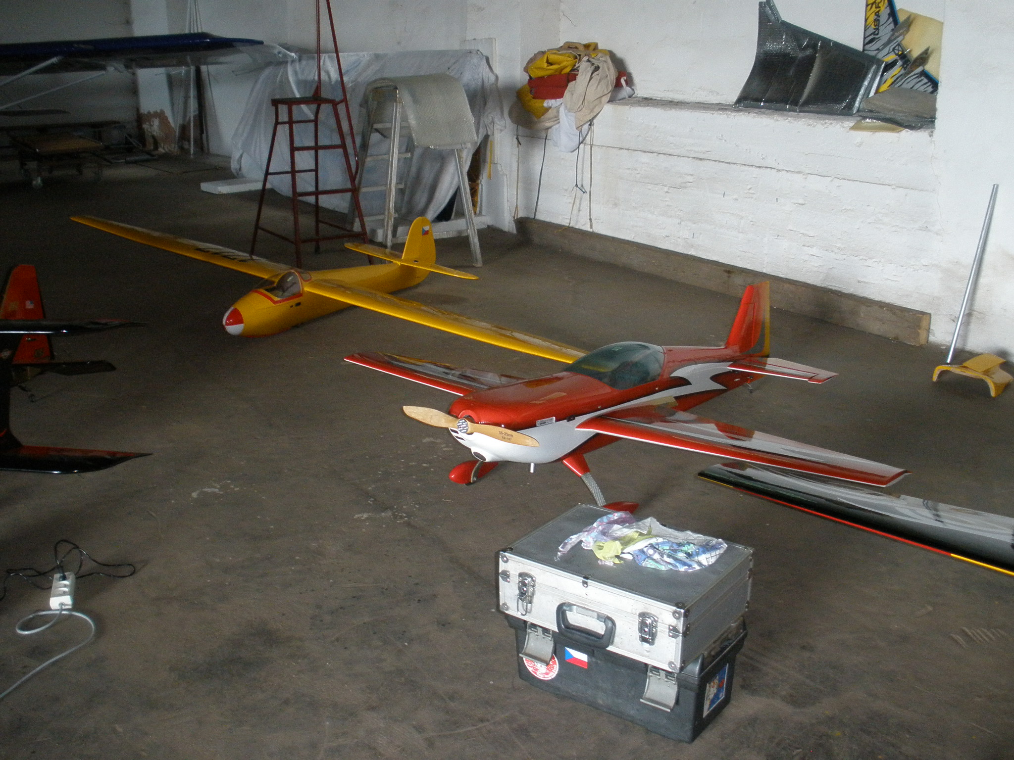 P8111157