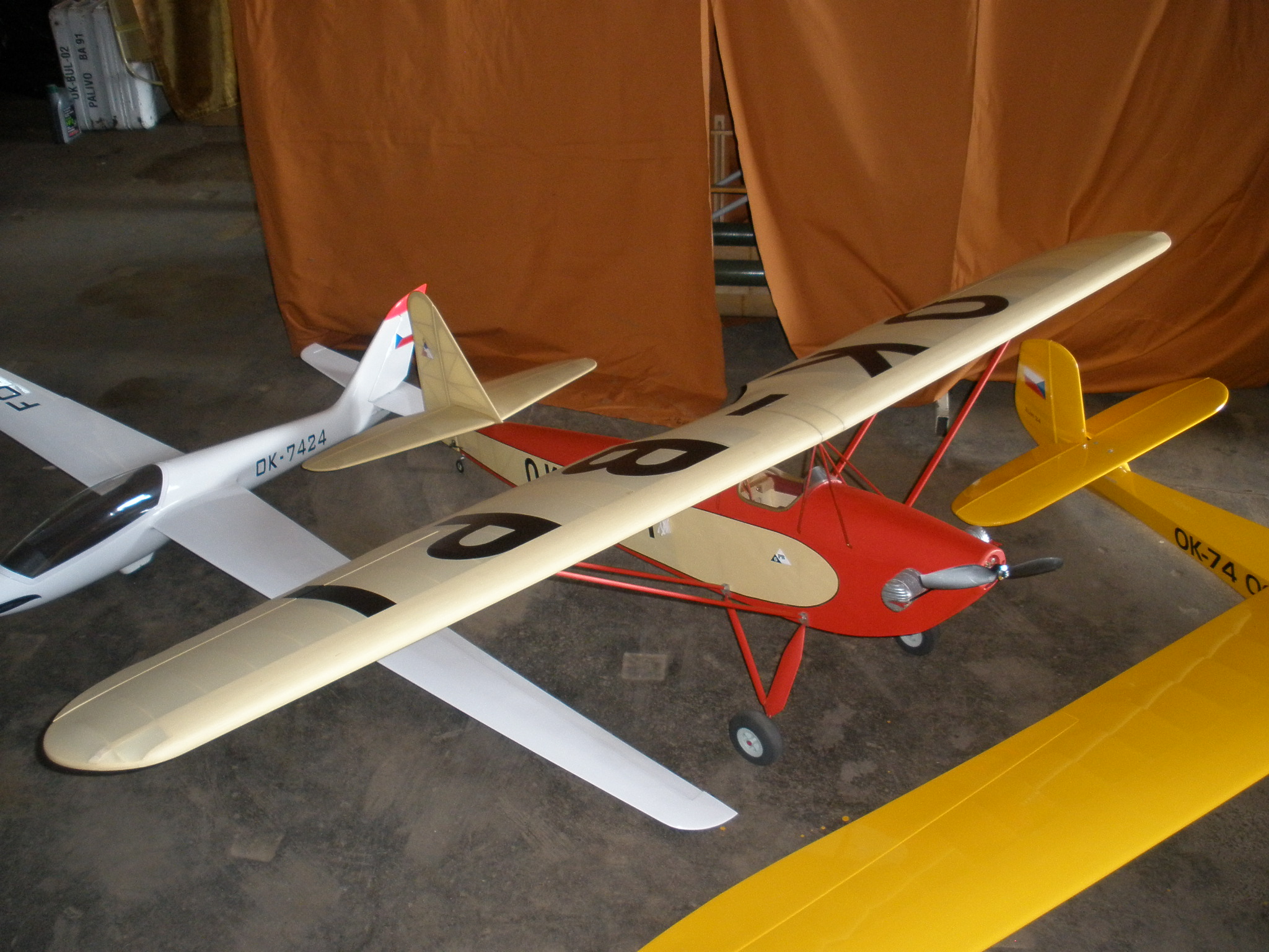P8111160