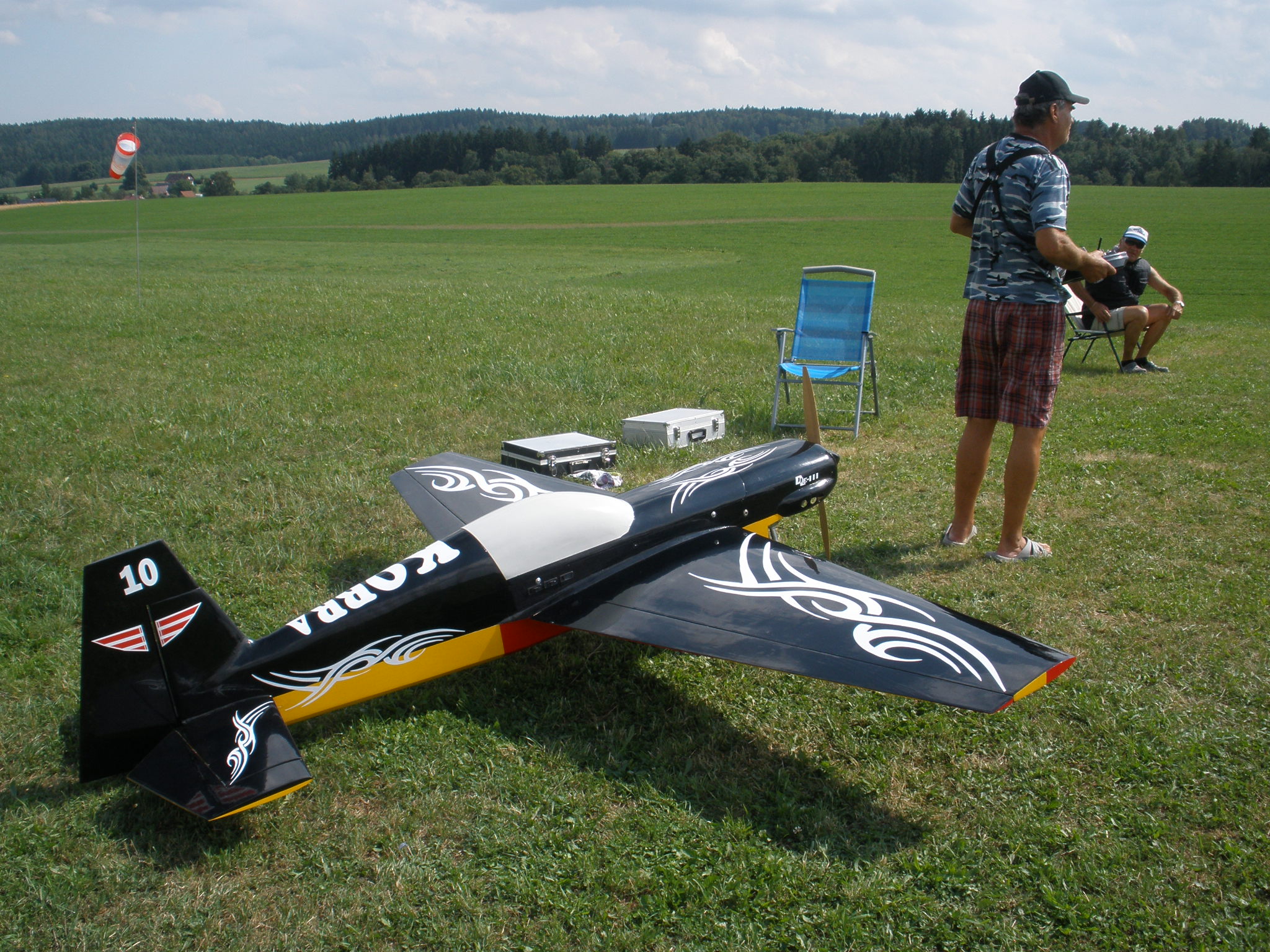 P8111175