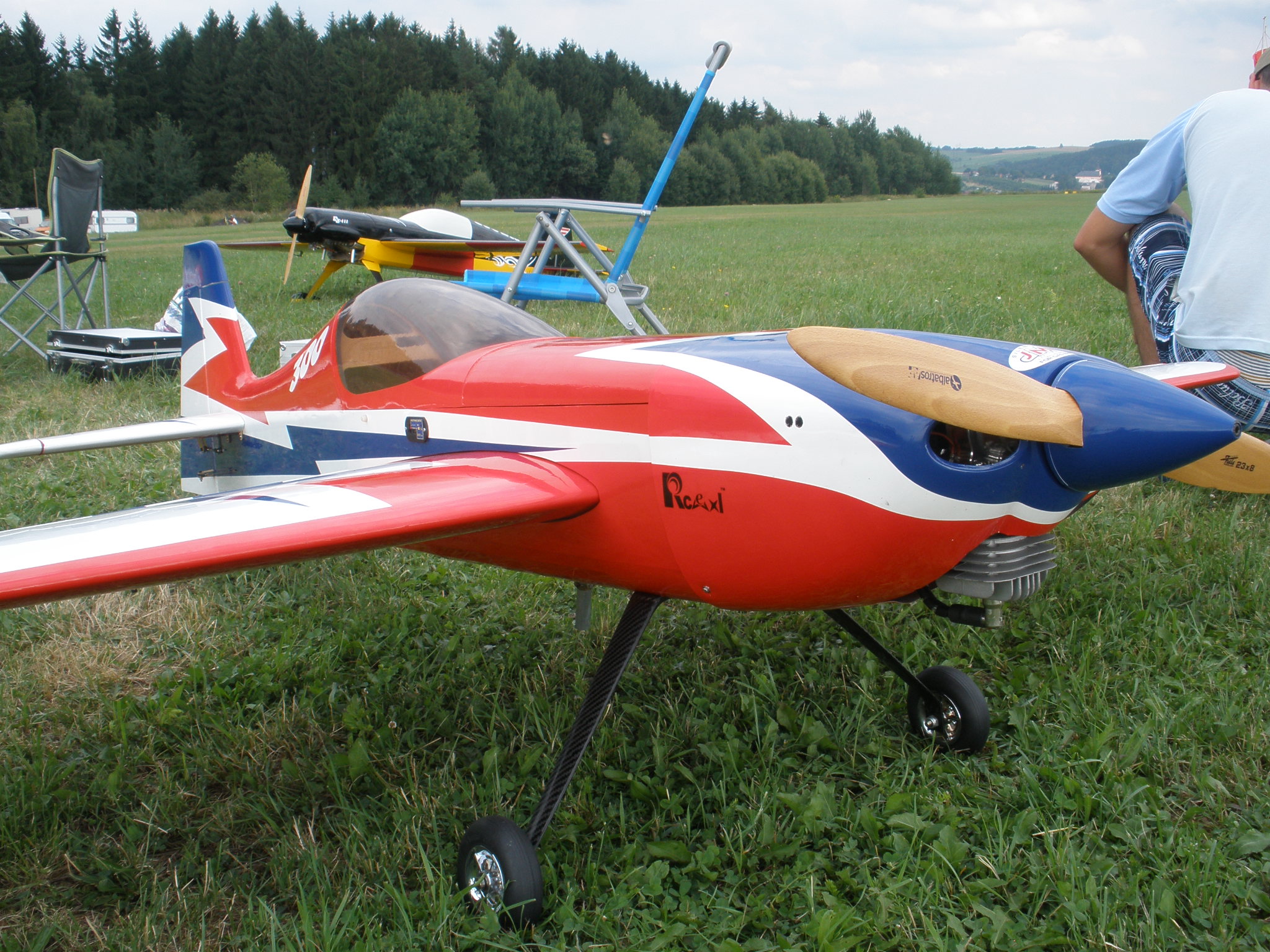P8111182